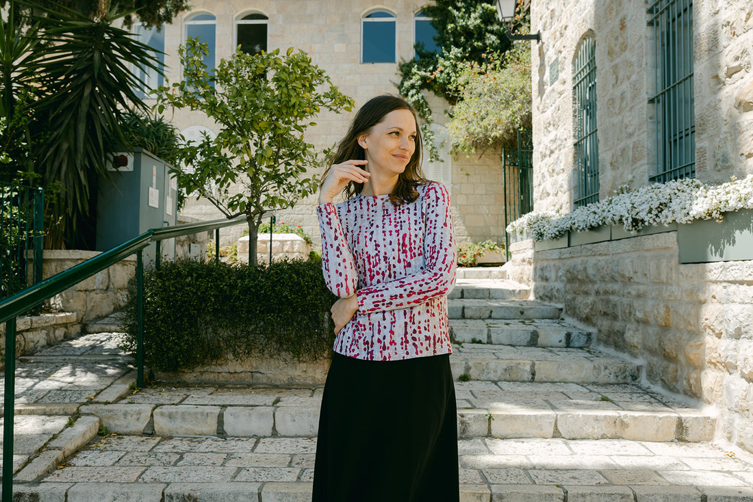 Pomegranate Grove Classic Top